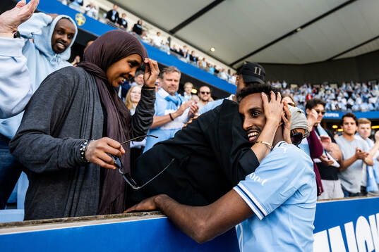 Malmö FFs Taha Abdi Ali med familj