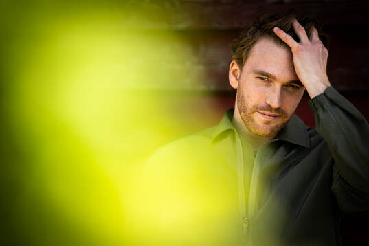 Oscar Eklind som skrivit på för NHL-laget Philadelphia