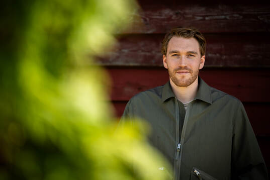 Oscar Eklind som skrivit på för NHL-laget Philadelphia