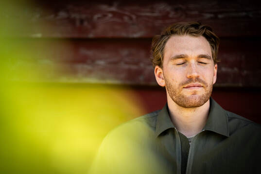 Oscar Eklind som skrivit på för NHL-laget Philadelphia