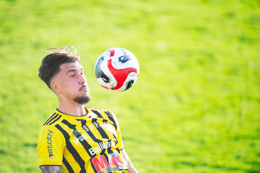 IFK Hässleholms Anel Zahirovic i matchen i div. 2 mellan IFK Hässleholm och Hässleholms IF i Hässleholm 3 maj 2024.