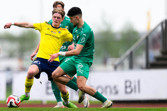 Ängelholms Max Eriksson och Ljungskiles Mattias Bahno