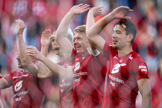 Sivert Heltne Nilsen of Brann celebrates