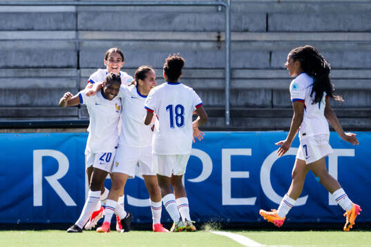 Mymithye Bironien of France celebrates after 0-2