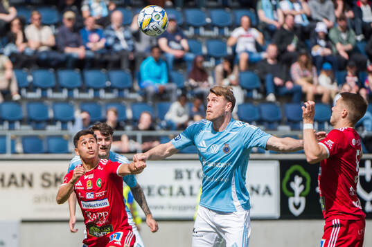 Skövde AIKs Marcus Mikhail och Gefles Leo Englund