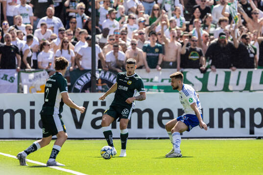 Hammarbys Edvin Kurtulus och IFK Norrköpings Tim Prica