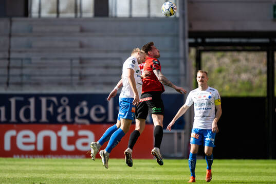 Värnamos Victor Larsson och Brommapojkarnas Rasmus Örqvist