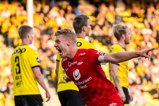 Sivert Heltne Nilsen of Brann celebrates
