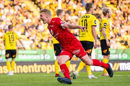 Sivert Heltne Nilsen of Brann celebrates
