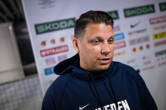 Assistant coach Josef Boumedienne of Sweden