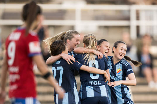 Djurgårdens Alexsandra Lobanova jublar