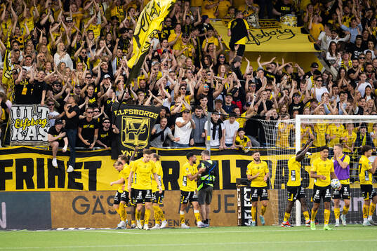 Elfsborgs spelare tackar supportrarna