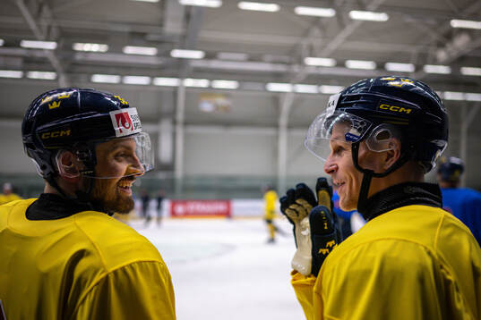 Lukas Bengtsson and Max Friberg of Sweden at a practice