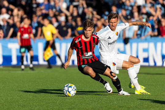 Brommapojkarnas Wilmer Odefalk och Djurgårdens Samuel