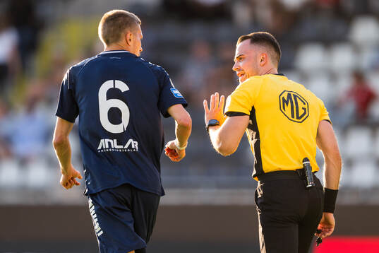 Utsiktens Erik Westermark och Domare Jasmin Svraka