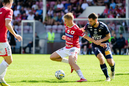 Degerfors Elias Pihlström och Örgrytes Erion Sadiku