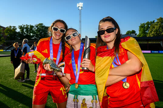 Alba Cerrato of Spain celebrate after the UEFA European Women’s Under-17 Championship final match between England and Spain on May 18, 2024 in Malmö. 
