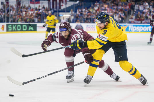 Janis Jaks of Latvia and Adrian Kempe of Sweden
