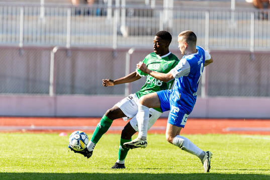 Brages Samouil Izountouemoi och IK Oddevolds Oscar Iglicar