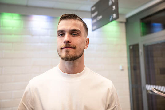 Hammarbys Pavle Vagic i mixade zonen