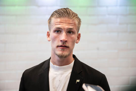 Hammarbys Fredrik Hammar i mixade zonen