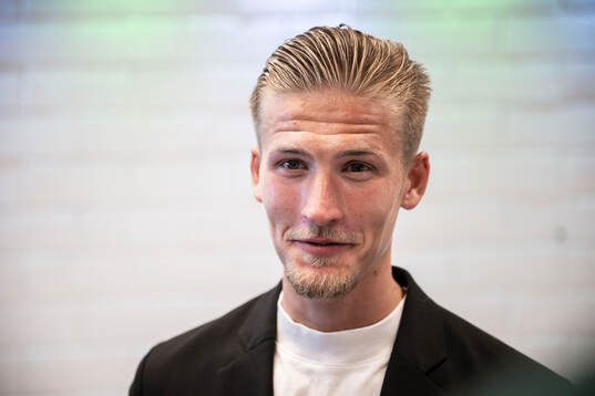 Hammarbys Fredrik Hammar i mixade zonen