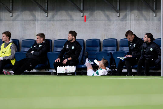 Västerås Simon Gefvert har ont