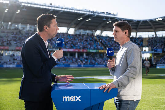 Max Jonas Dahlquist intervjuar IFK Göteborgs tränare Jens