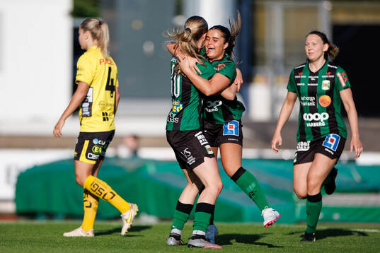 Varbergs BoISs Ella Martinez jublar