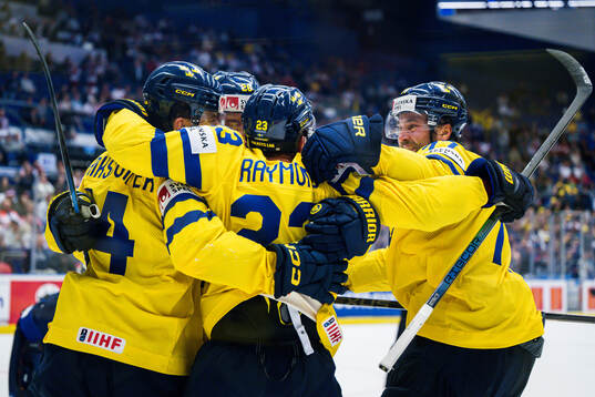 Joel Eriksson Ek, Rasmus Dahlin, Lucas Raymond and Victor