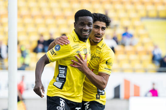 Elfsborgs Michael Baidoo och Ahmed Qasem jublar