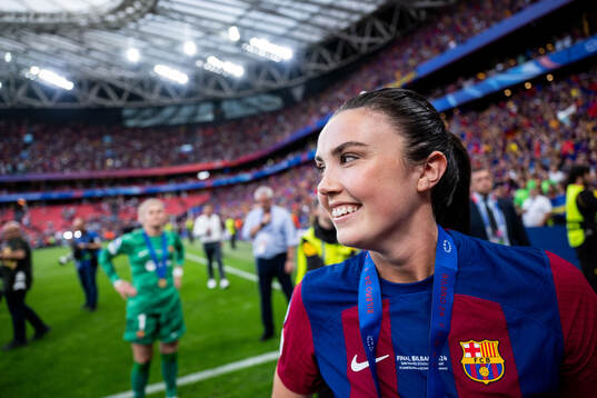 Ingrid Syrstad Engen of Barcelona celebrates