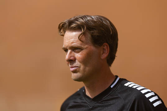 GAIS tränare Fredrik Holmberg innan fotbollsmatchen i Allsvenskan mellan GAIS och Häcken den 25 maj 2024 i Göteborg. 