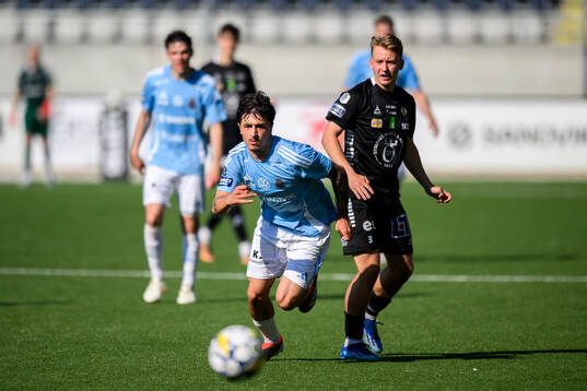 Gefles Antonio Yakoub och Örebros Oskar Käck