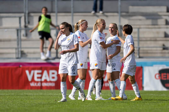 Djurgårdens Tove Almqvist jublar efter 1-1