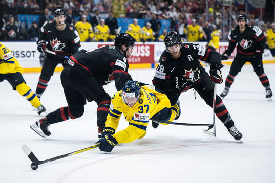 Bowen Byram of Canada, Isac Lundeström of Sweden and