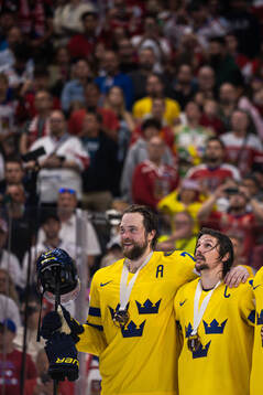 Victor Hedman and Erik Karlsson of Sweden