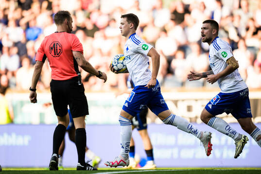 IFK Norrköpings Ture Sandberg jublar