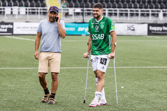 Brages Ömur Pektas lämnar planen