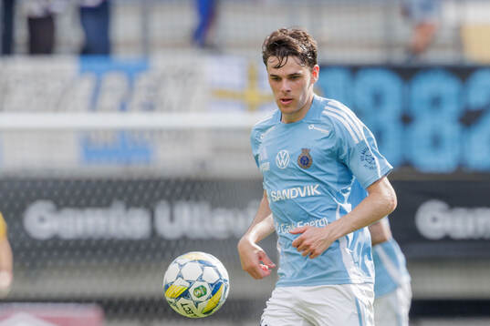 Gefles Lukas Browning Lagerfeldt