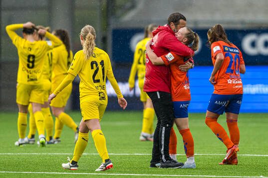 Frode Fagermo, head coach of AaFK Fortuna, and Ingeborg Skretting of AaFK Fortuna celebrates
