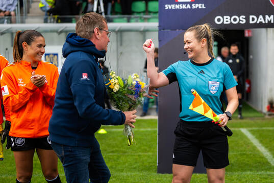 Assisterande domare Laura Rapp blev hyllad