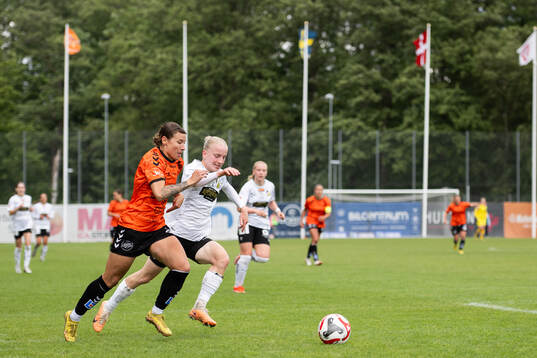 Kristianstads Tabitha Michelle Tindell och Häckens Anna