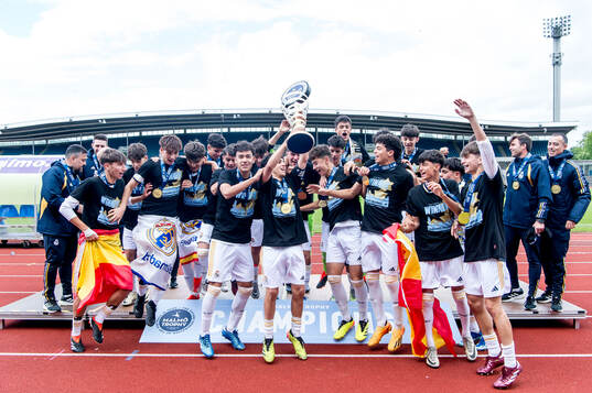 Real Madrids spelare jublar