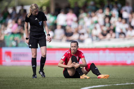 Trelleborgs Athinna Persson Lundgren har ont
