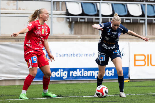 KIF Örebros Molly Johansson och Linköpings Ella Lundin