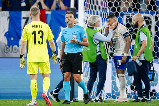 Referee Jesus Gil Manzano