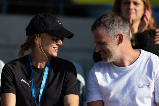 Häckens Aivi Luik och Tottenham Hotspurs tränare Robert