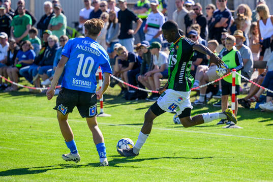 Halmstads Albin Ahlstrand och GAIS Chisomnazu Chika Chidi