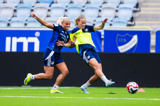 IFK Norrköpings Molly Wiklander och Elsa Burvall  